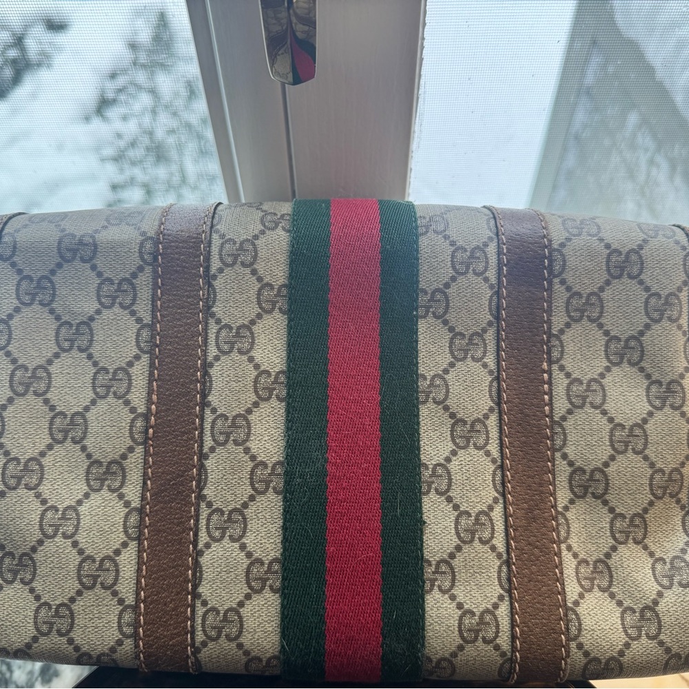 Gucci Ophidia Satchel Monogram Bag. Comes with cherry 🍒 charm - Picture 4 of 15